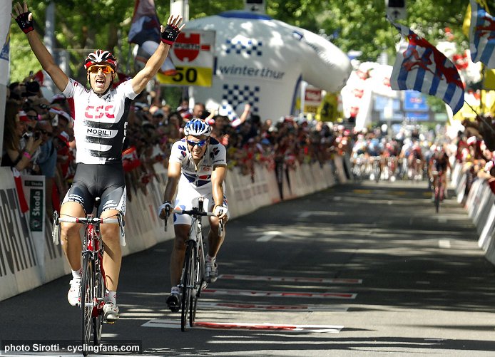 2008 Tour de Suisse: Fabian Cancellara (Team CSC) wins Stage 9 ahead of Philippe Gilbert (Francaise des Jeux)